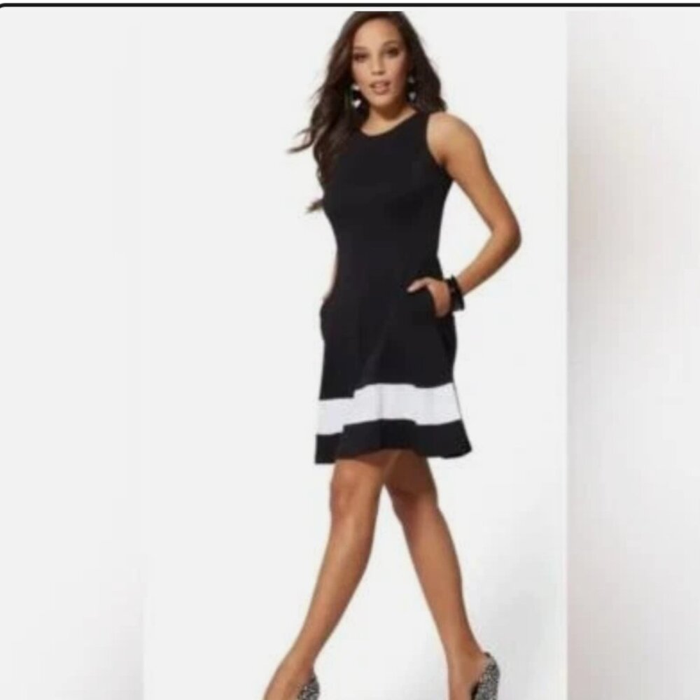 New York & Co Fit/Flate Shift Pocket Dress  | Navy and White |  Size XL